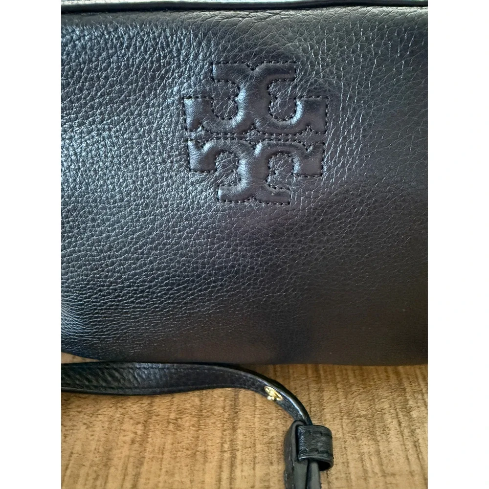 Tory Burch Crossbody Bag Womens Small Black Pebbled Leather Embossed Logo